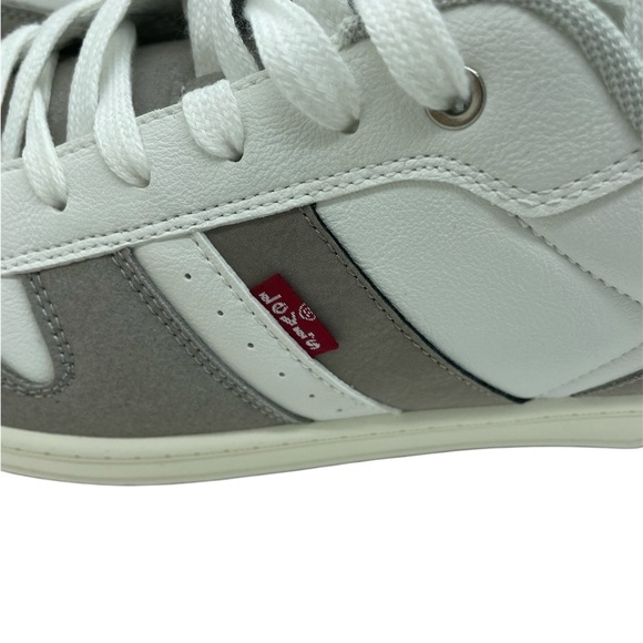 Levis Turner Mens Low Top Sneakers White Grey Brown Lace Up Court Shoes - Picture 4 of 7